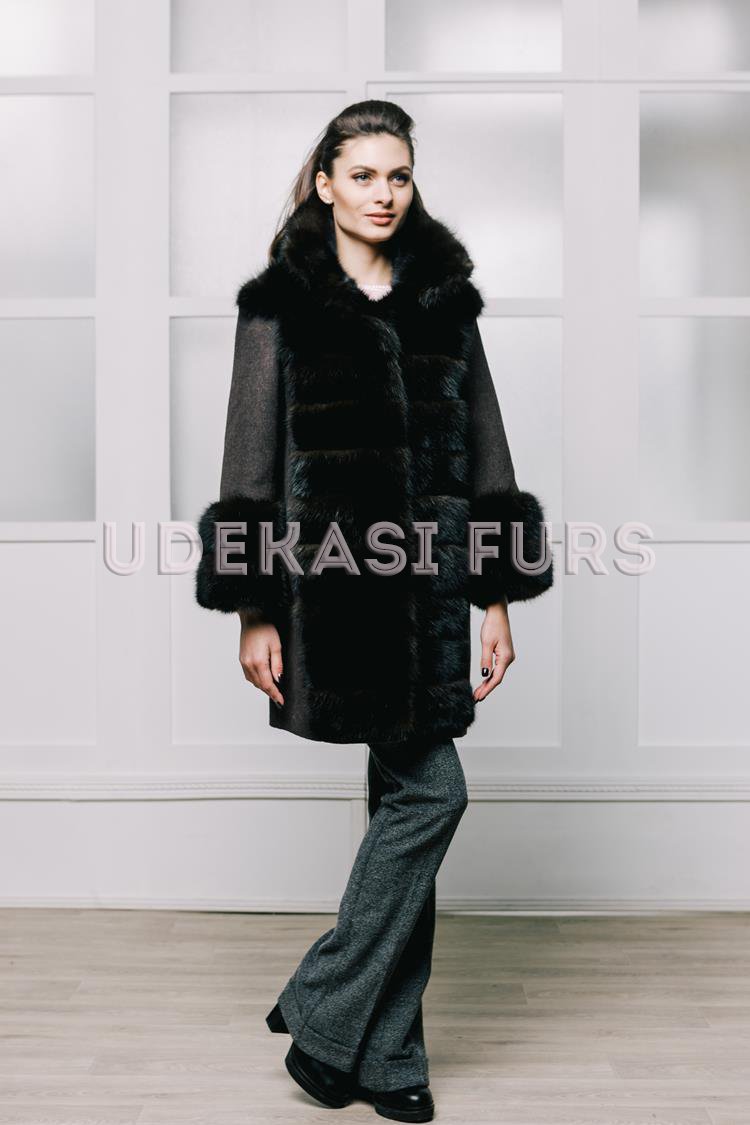 Пальто с куницей лесной 9009-01 от магазина Udekasi Furs  - #1